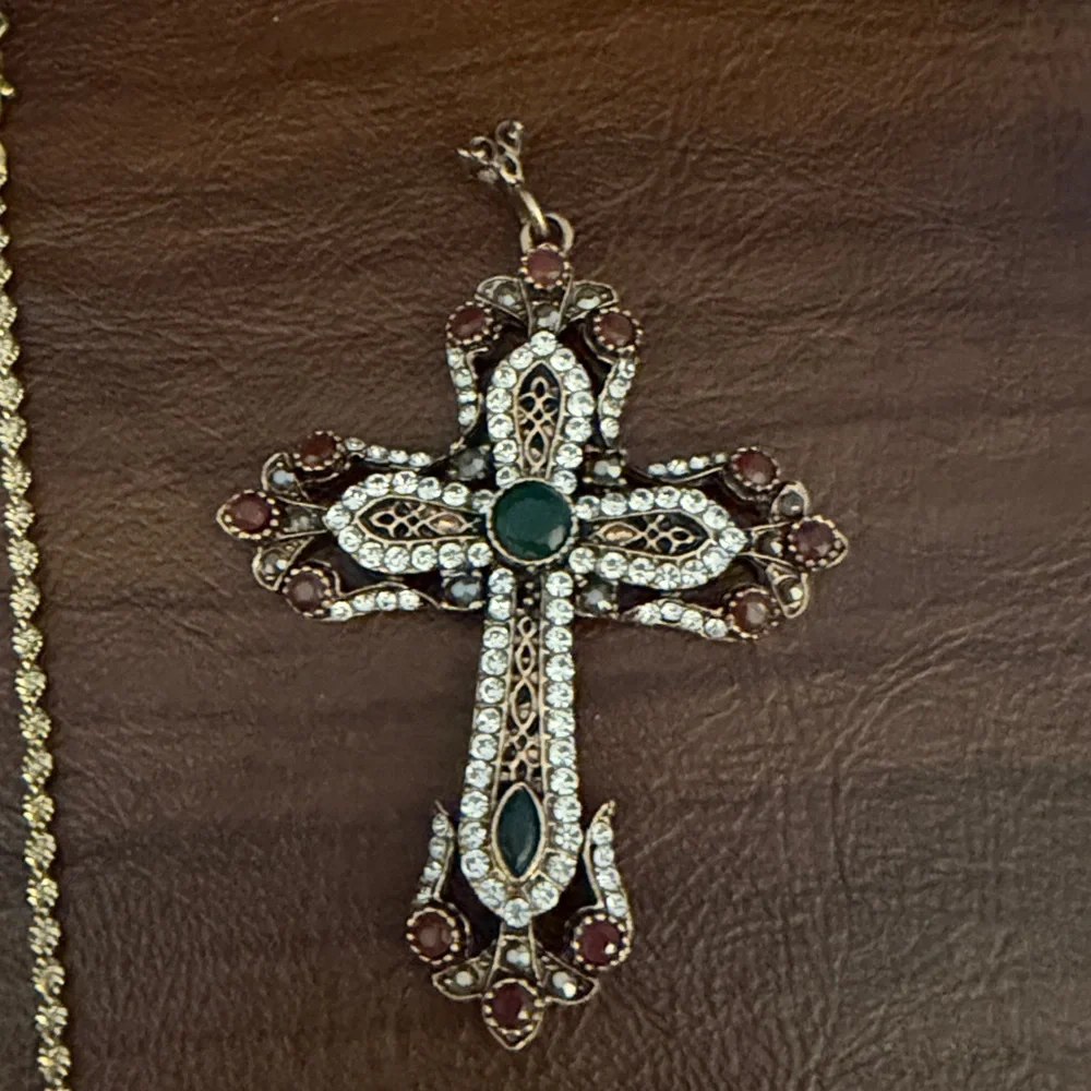 Necklace with Multiple Pendants Crosses - Picture 5 of 5